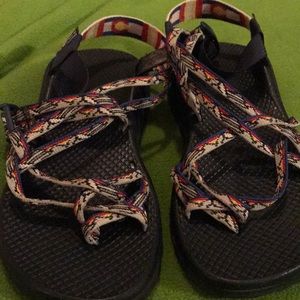 Colorado two loop Chacos.